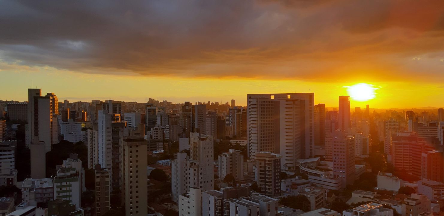 Captação de Apartamento a venda na Rua Itaparica, Serra, Belo Horizonte, MG